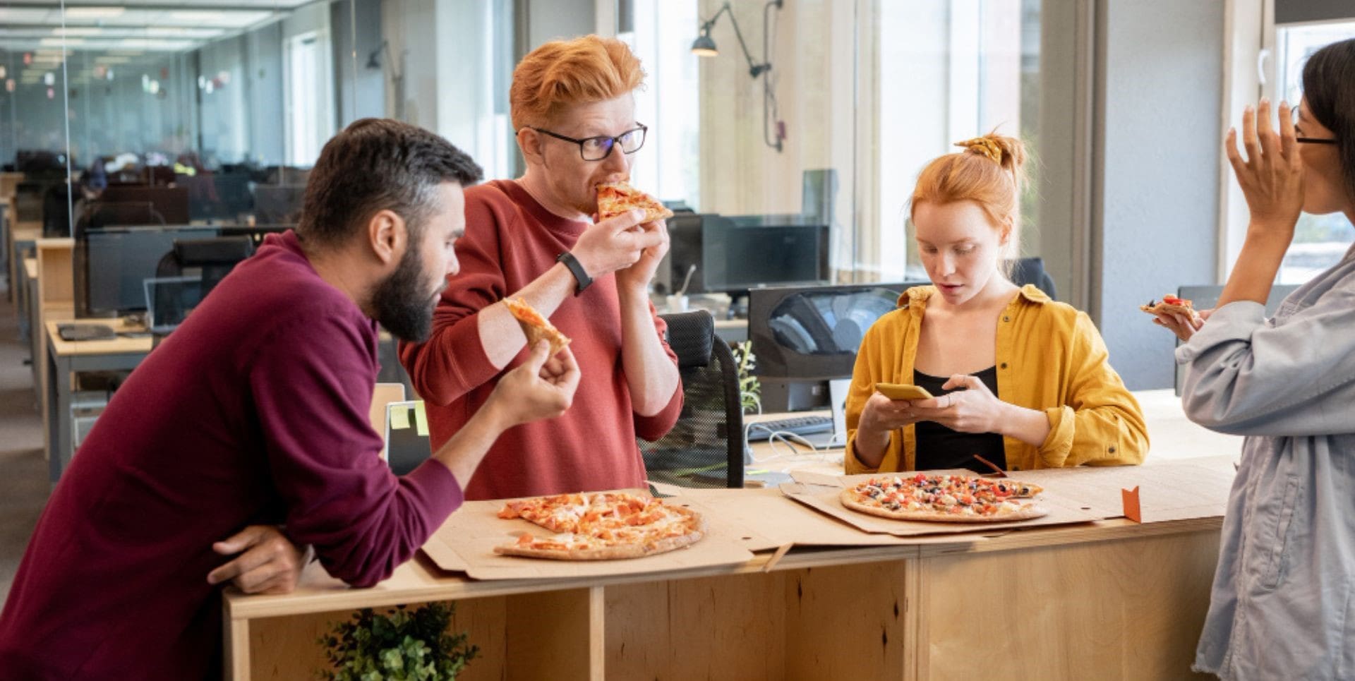 pizza w firmie to trivial benefit 